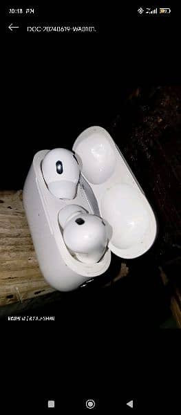 Air pods pro gen 2 12