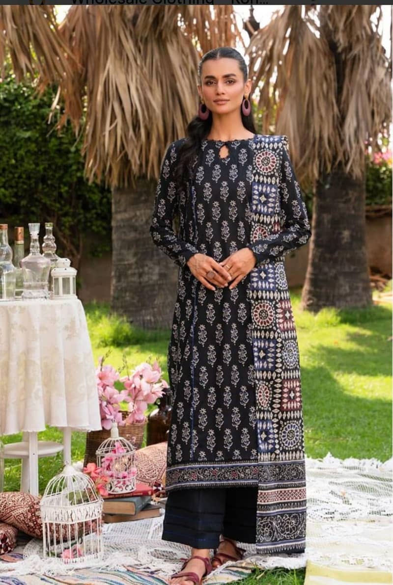 3PC Lawn Collection 2024 on discounted rate at Bunnat Clothing 1