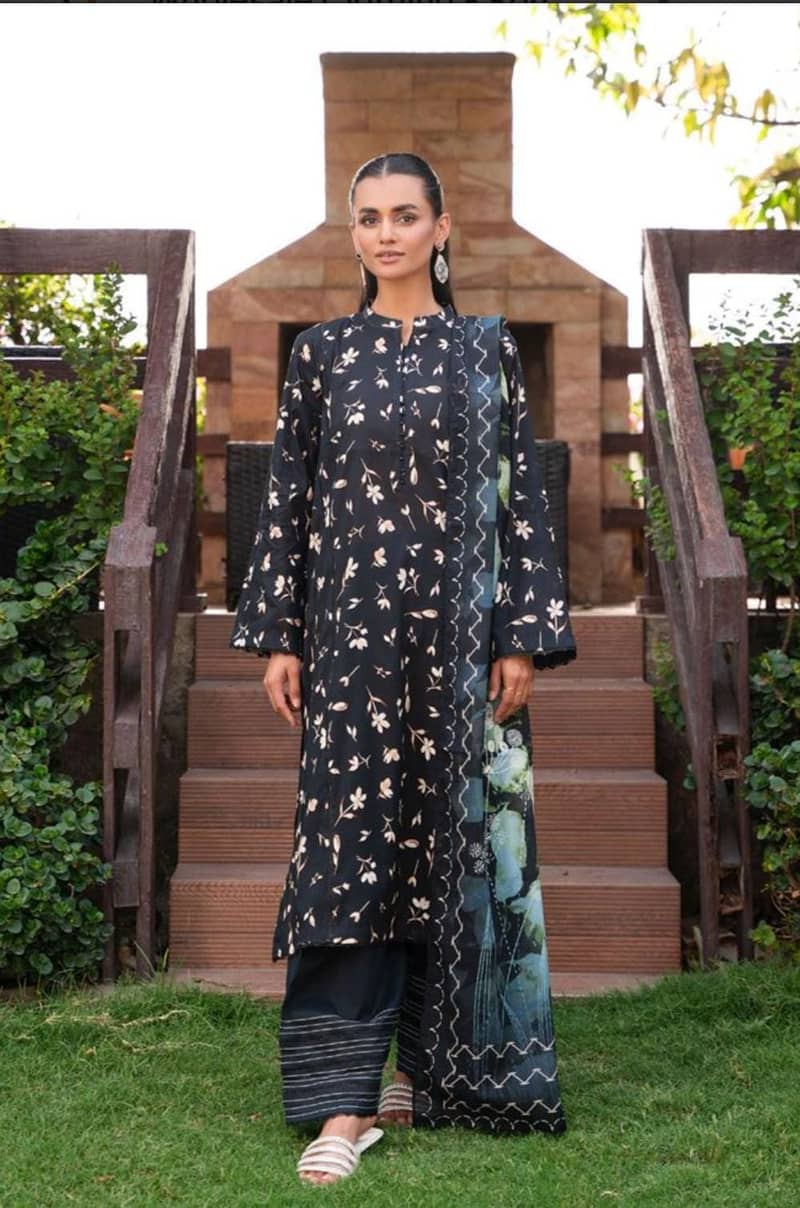 3PC Lawn Collection 2024 on discounted rate at Bunnat Clothing 4