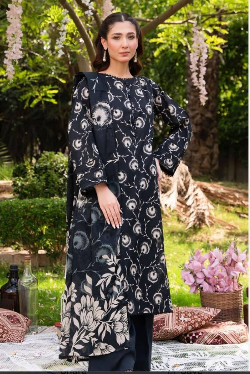 3PC Lawn Collection 2024 on discounted rate at Bunnat Clothing 6