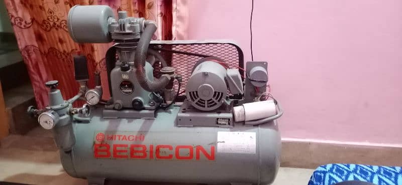 HITACHI BEBICON 1