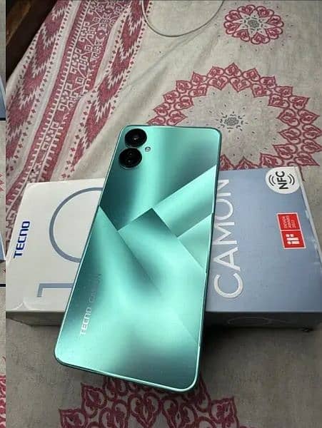 Tecno camon 19 neo complete box 0