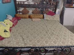 KING SIZE DOUBLE BED 6X6.5