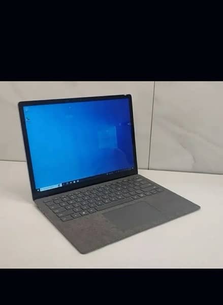 microsoft surface laptop 3 almost new scratchless 0