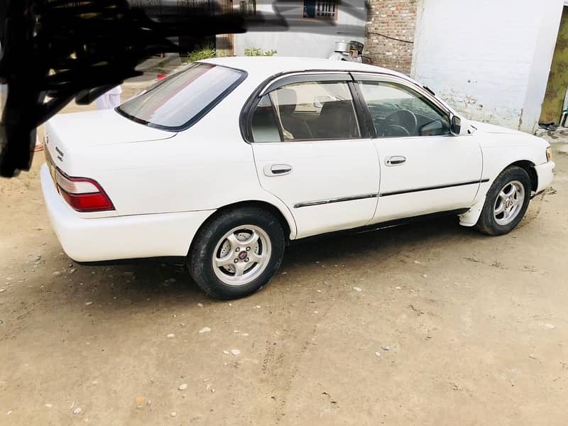 Toyota Corolla 2.0 D 1996 3