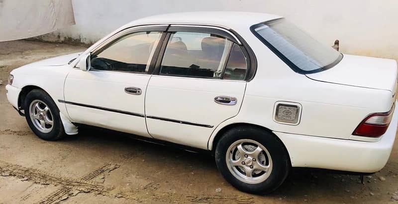 Toyota Corolla 2.0 D 1996 14