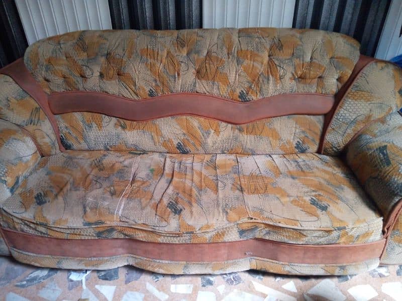 big orange 5 seater Sofa Set 1