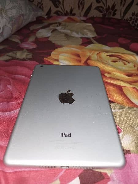 Ipad mini 12 GB 2