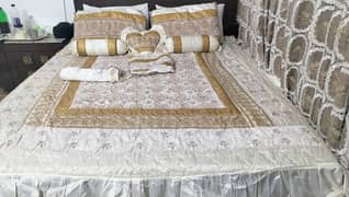 9 piece fancy Bed sheet is available for sale 0