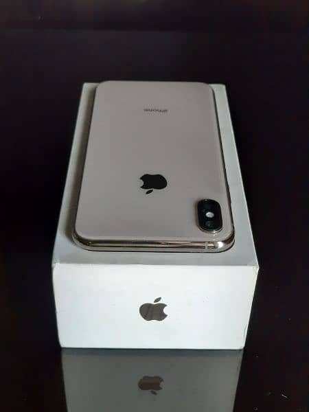 iPhone Xs Max 256GB with Box Dual Physical 1