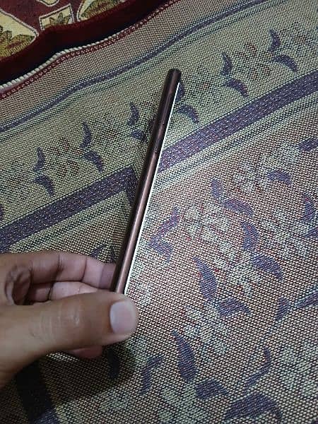 Samsung note 9 Brown colour 1