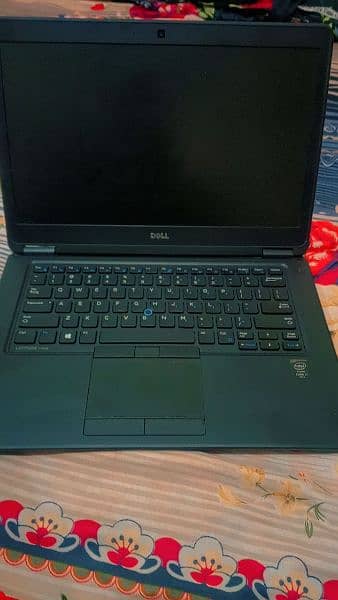 Dell attitude 7450 cora i7 generation 5 7