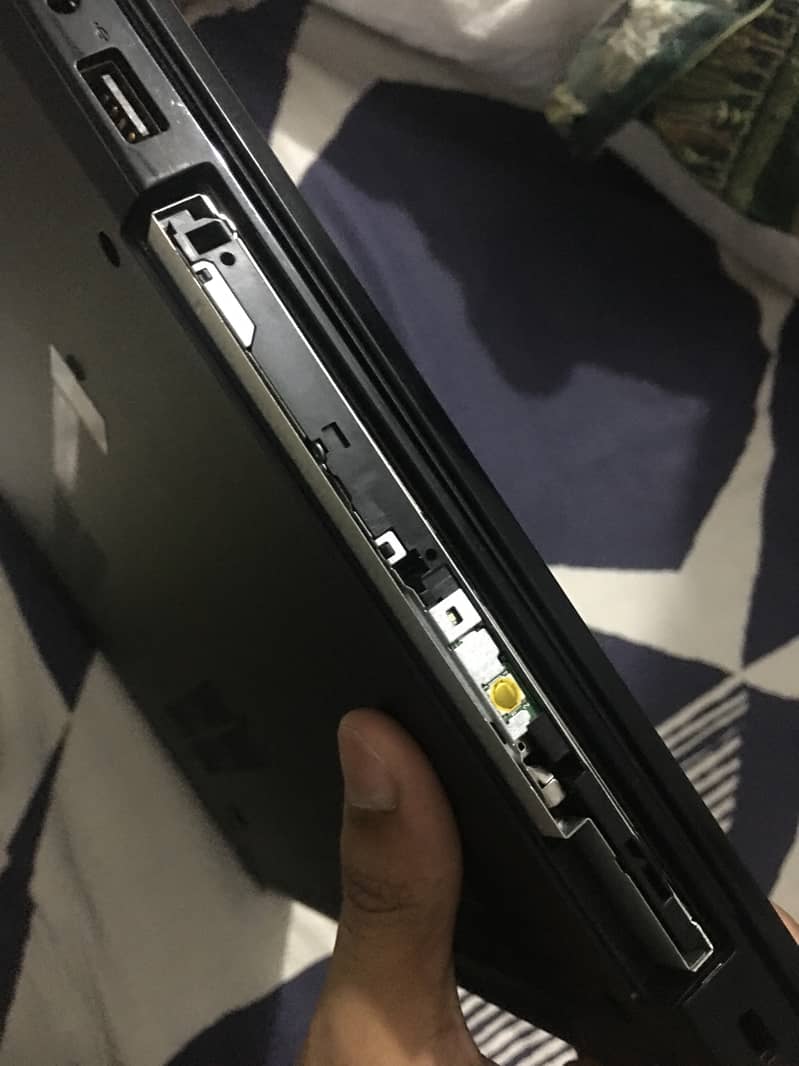 Dell vostro 14 8gb i7 7gen 2