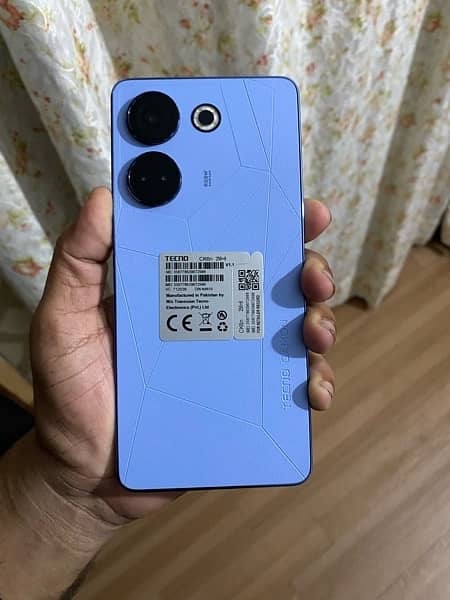 tecno camon 20/ 8+8 Ram 256Gb memory blue colour 5