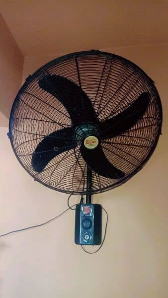 bracket mega fan 1