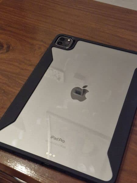 Apple iPad Pro 11-inch (4th Generation 2023) 4