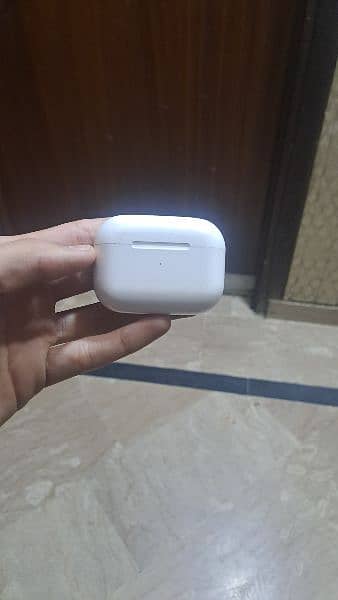 Orignal Apple Airpods 0