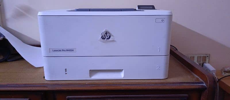 HP LASER JET PRO M402 D 1