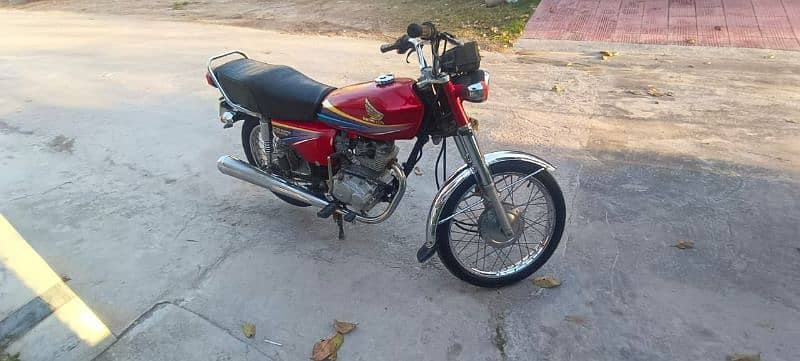 Honda 125 cc 2012 model
0319=32=20=607= 2