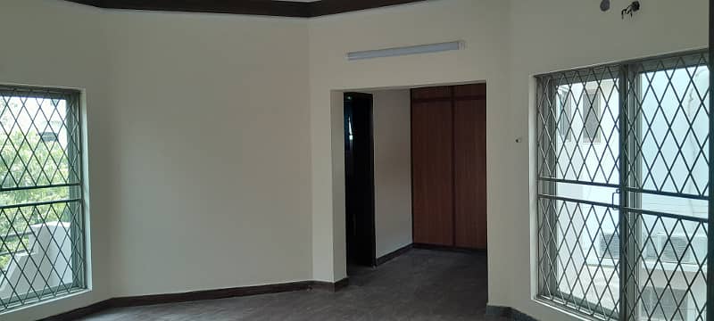 2 kanal Corner Owner Build Reasonable price house for sale. 23