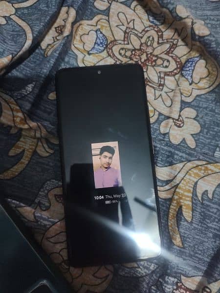 Redmi note 10 pro box Saath me ha 0