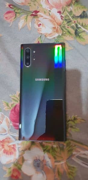 Samsung Galaxy note10+ dual sim 1