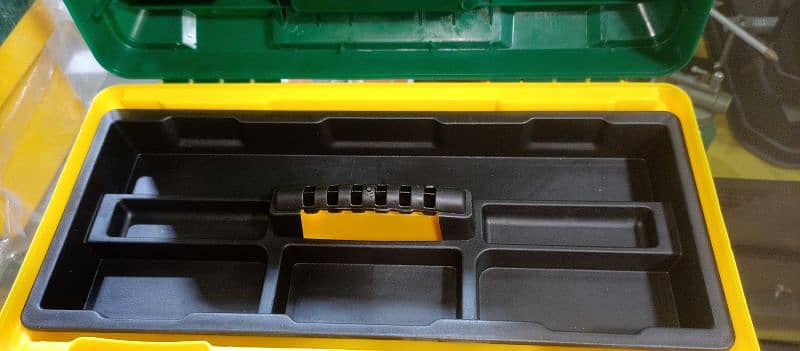 Solid High Quality Tool Boxes with Tray 2 Components 8