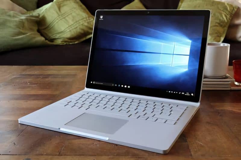 Microsoft Surface Book (4k Touch Detachable) 7