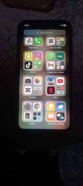 I’m Selling my IPhone XR in Perfect in use condition JV 10/8.5 By look 6