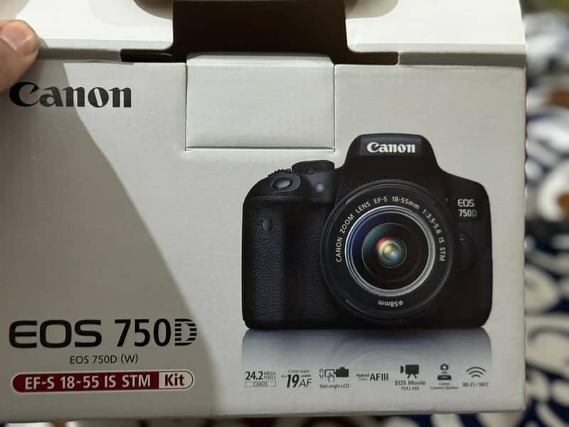 DSLR Canon 750d in best condition 11