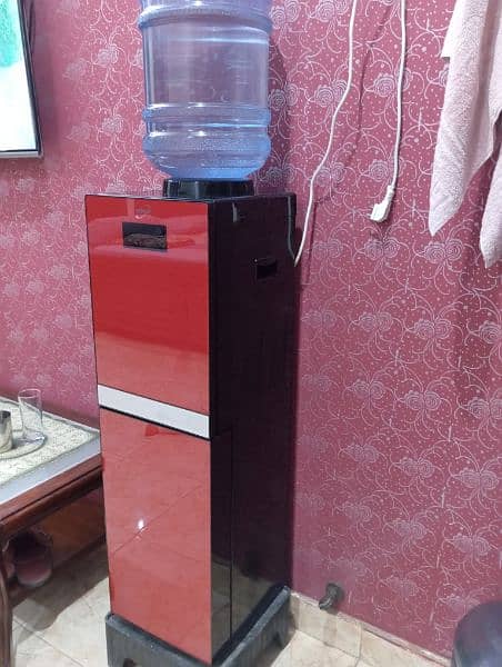 Homage Water Dispenser 3