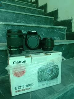 canon 700d with 18-55 lens & 50mm lens