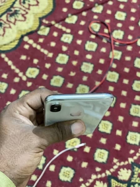 Non PTA  IPhone X 64gb 7