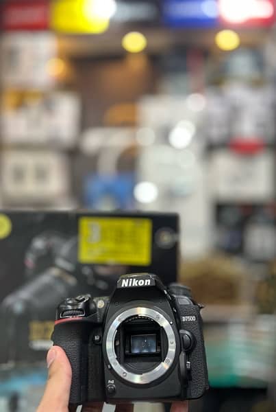 Nikon D7500 body only (Complete box ,03365106150) 4