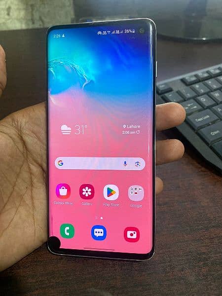 Samsung s10 8+128gb with changing+box 0