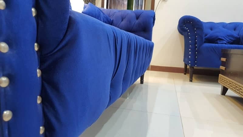 Sofa For sale 1