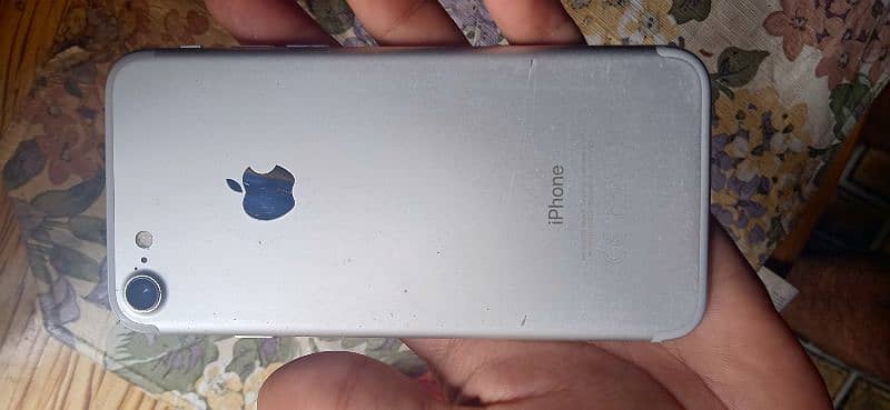 IPHONE 7 PTA APPORVED 32GB 1