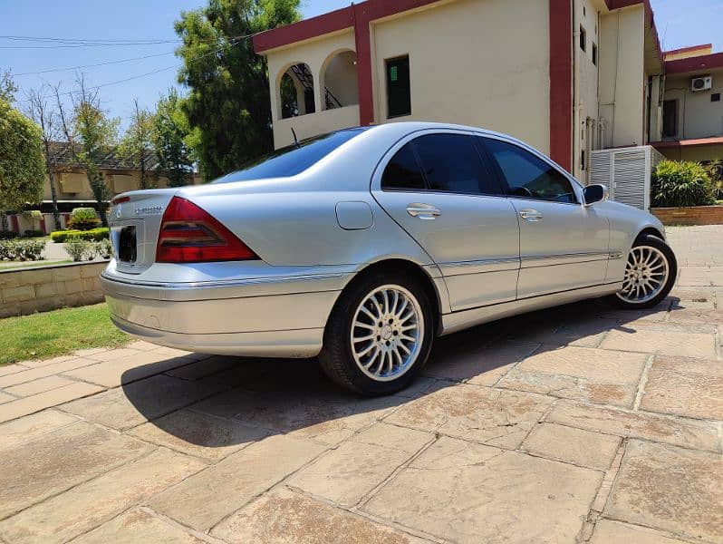 Mercedes C Class 2006 3