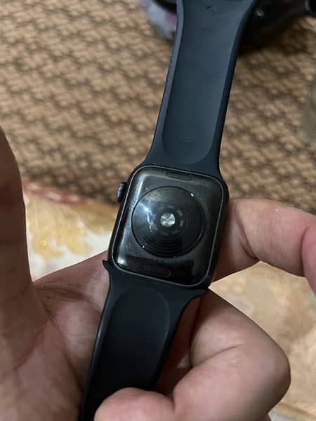 apple watch series se 40mm 3