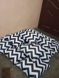 Cushions set available in reasonable prices