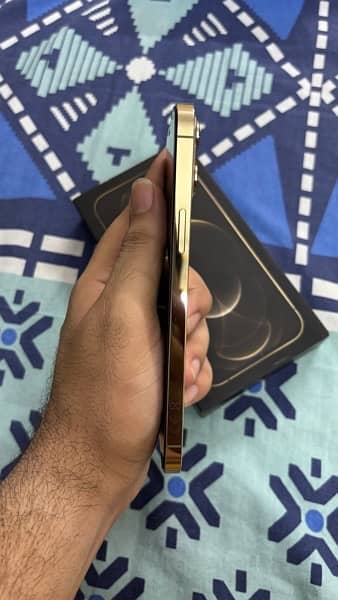 IPHONE 12 PRO MAX 256GB GOLD NON PTA ZONG SIM WORKING 5