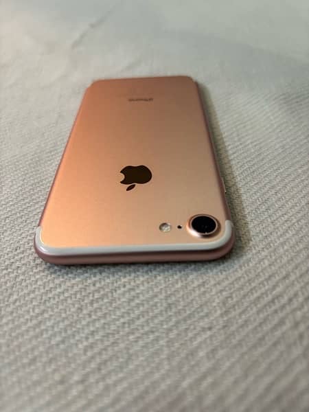 iphone 7 32GB Rose gold 6