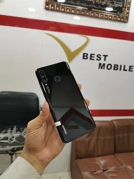 HUAWEI P30 LITE  4GB 128GB DUAL SIM:PRICE 21000/= 4