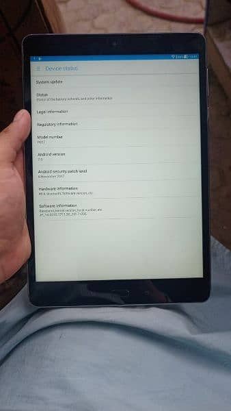 Asus Tablet 4 GB ram 32 GB memory 10 inches 7 android version 2