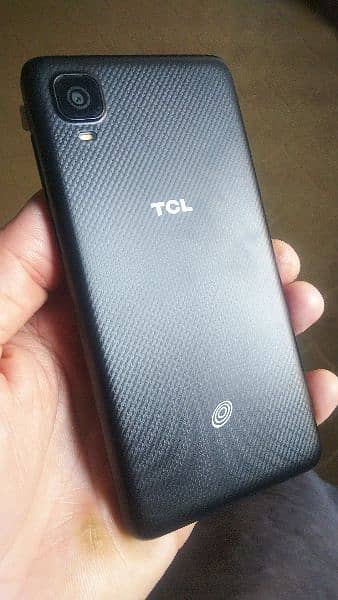 TCL 3 GB ram 32 GB memory 10 android version facelock open sim block 1