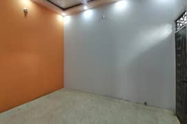 Prime Location 60 Square Yards Upper Portion For sale In Federal B Area - Block 15
