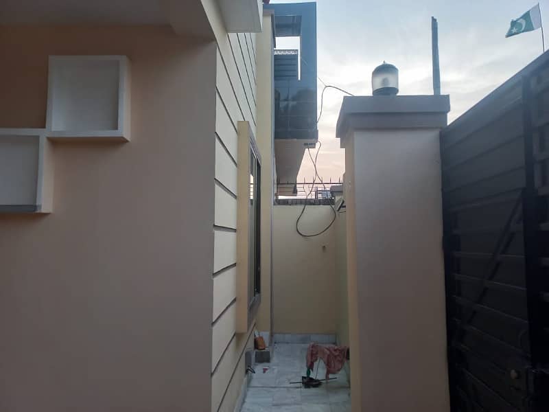 10 Marla Single Storey House For Urgent Sale At Armour Colony Phase 2 Nowshera. 7