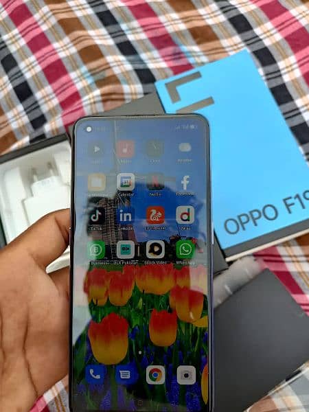 oppo f19 1