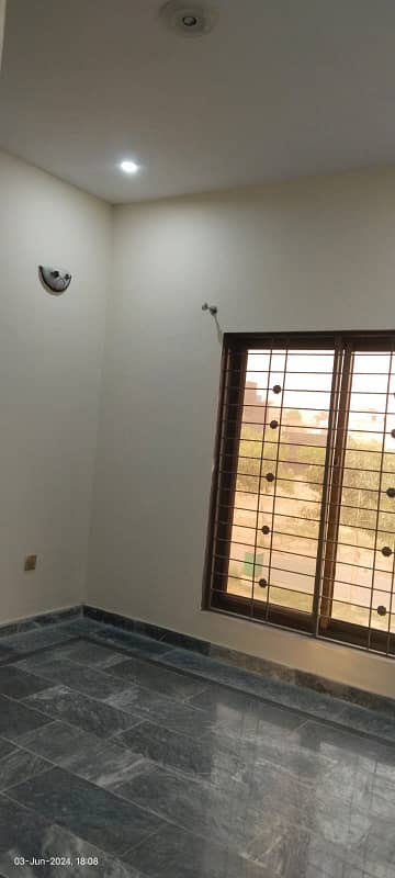 5 MARLA MODREN HOUSE MOST BEAUTIFUL PRIME LOCATION FOR SALE IN NEW LAHORE CITY PHASE 2 12