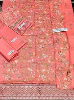 breeze 3 piece lawn embroidered suit